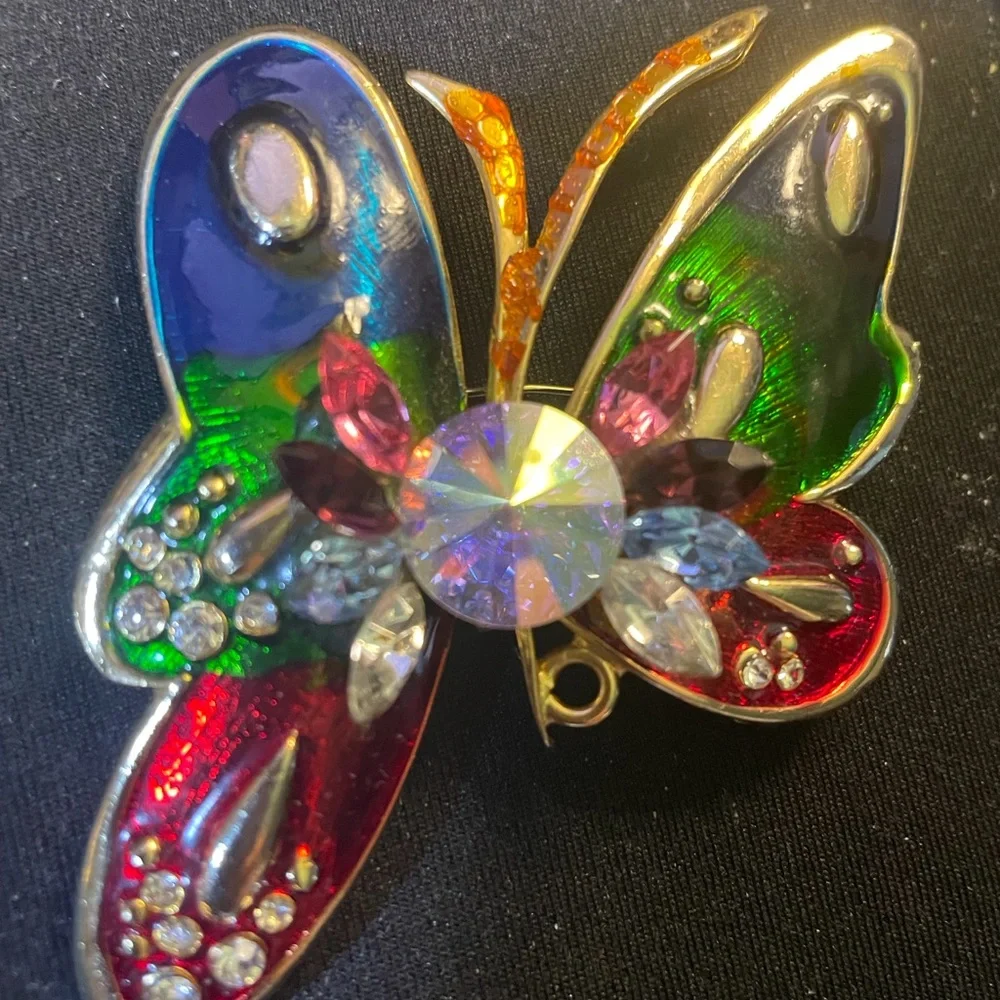 Bonitto vibrant butterfly